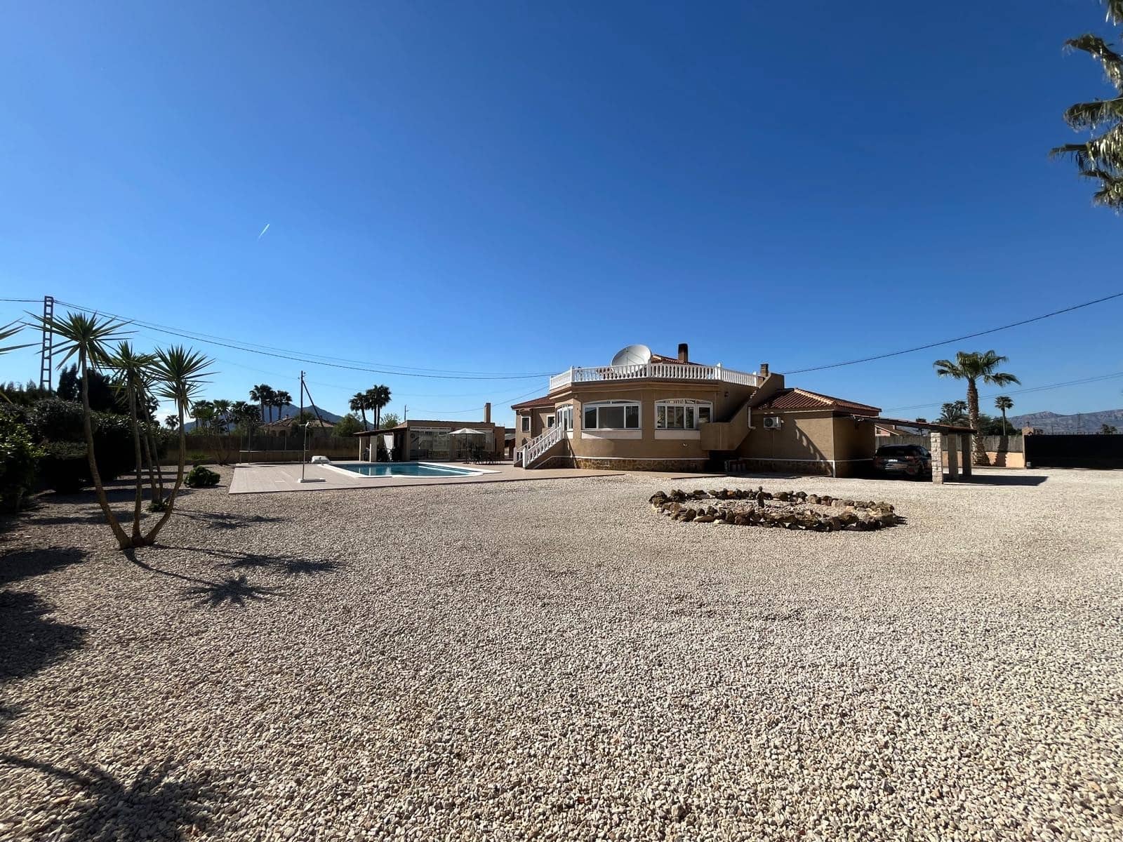 5 sovrum Villa till salu i Catral med pool - 449 995 € (Ref: 9695132)