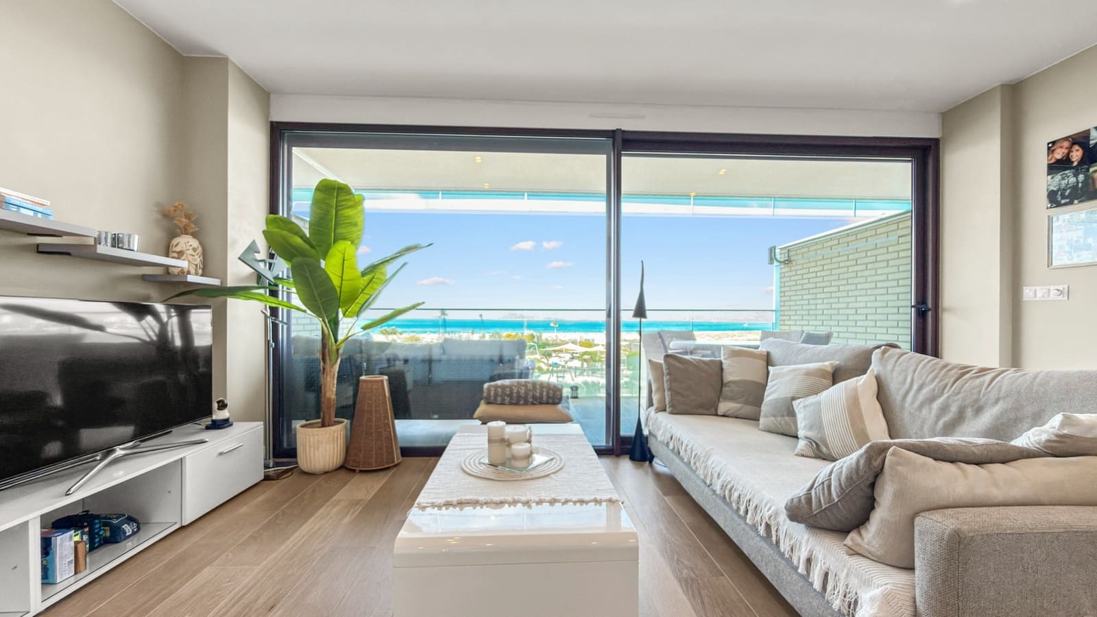 2 Zimmer Apartment zu verkaufen in Playa Paraiso mit Pool - 320.000 € (Ref: 9704894)