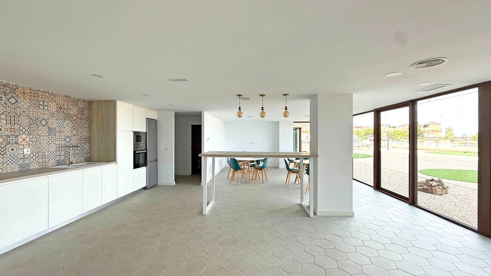 2 Zimmer Apartment zu verkaufen in Playa Paraiso mit Pool - 320.000 € (Ref: 9704894)