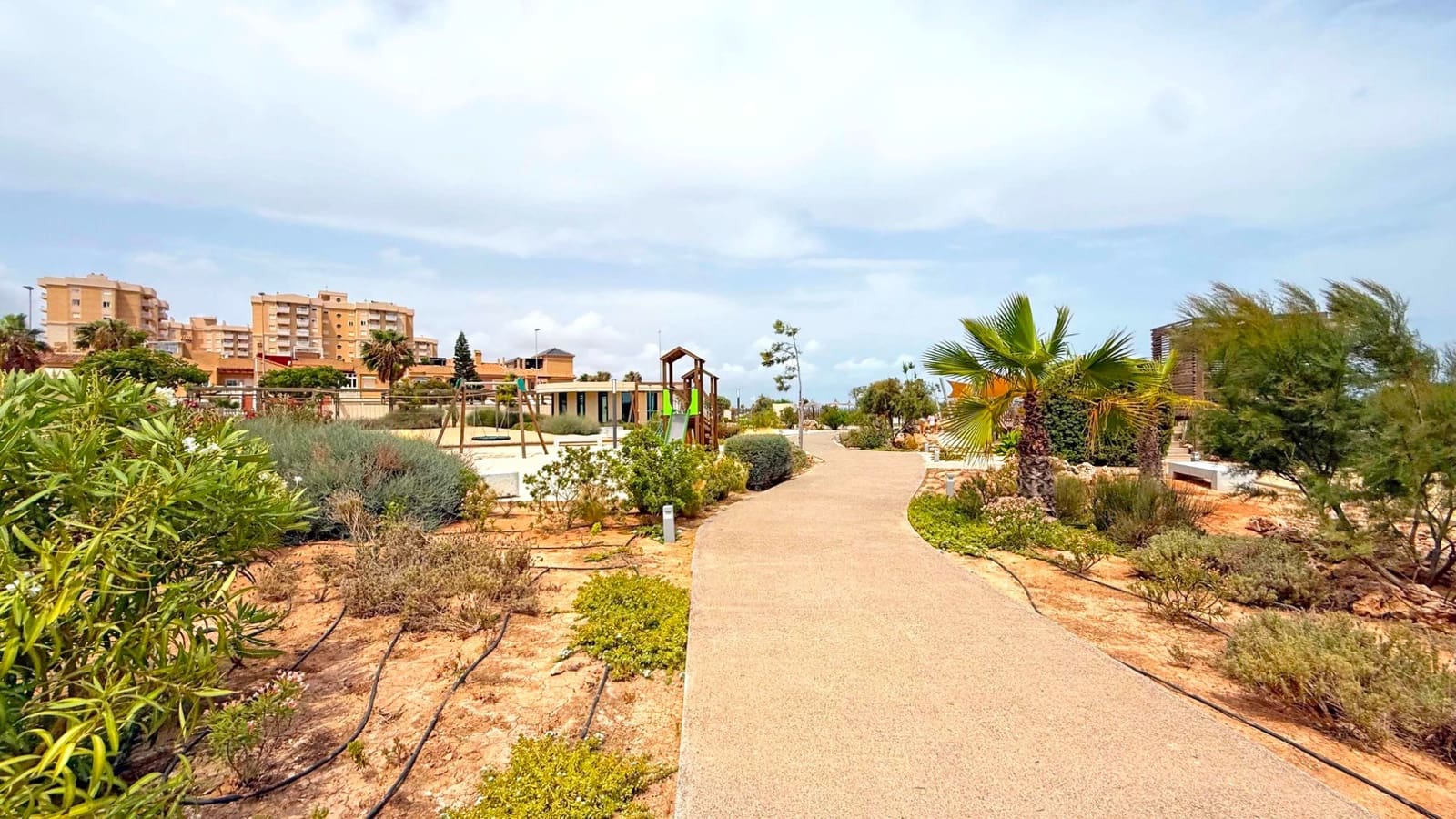 2 Zimmer Apartment zu verkaufen in Playa Paraiso mit Pool - 320.000 € (Ref: 9704894)