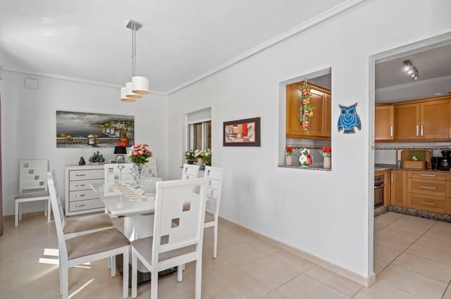 2 soveværelse Villa til salg i Ciudad Quesada, Rojales med swimmingpool - € 365.000 (Ref: 9714667)