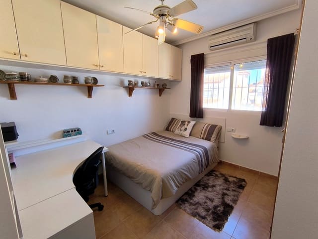 3 slaapkamer Halfvrijstaande villa te koop in Algorfa met zwembad garage - € 185.000 (Ref: 9714669)