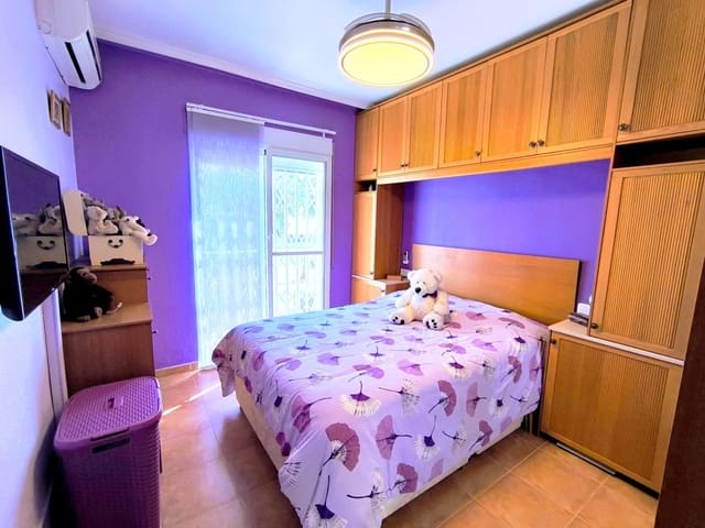 3 slaapkamer Halfvrijstaande villa te koop in Algorfa met zwembad garage - € 185.000 (Ref: 9714669)