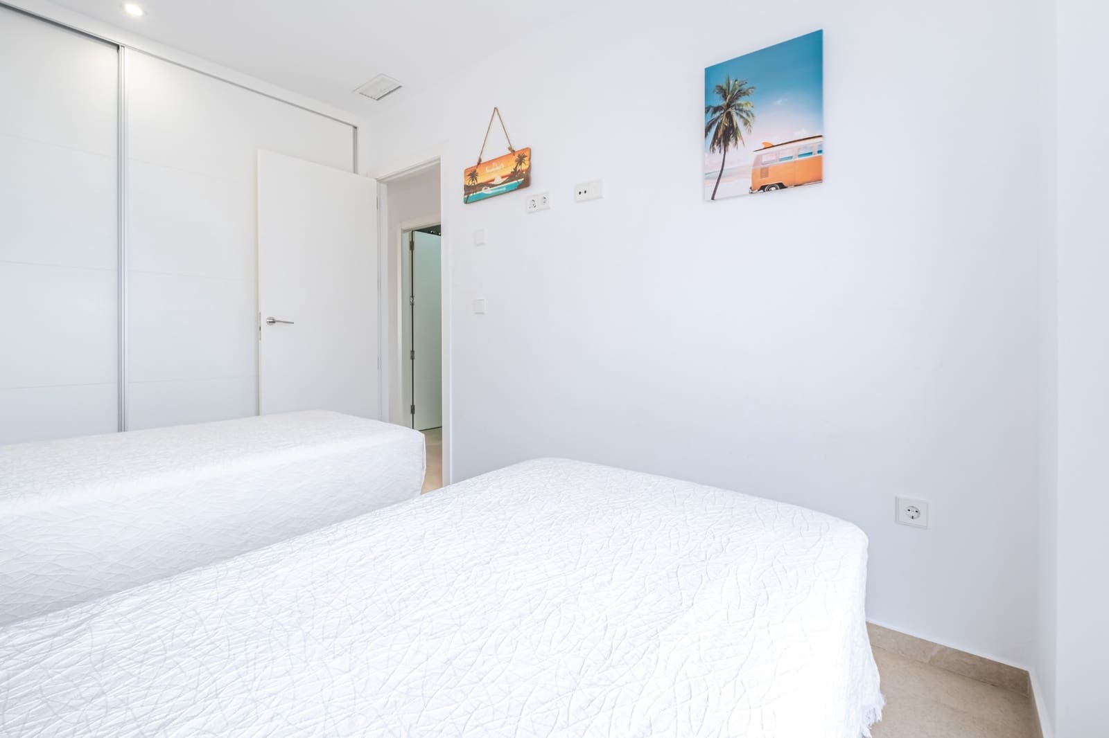 3 makuuhuone Huvila myytävänä paikassa Vistabella mukana uima-altaan - 425 000 € (Ref: 9714671)