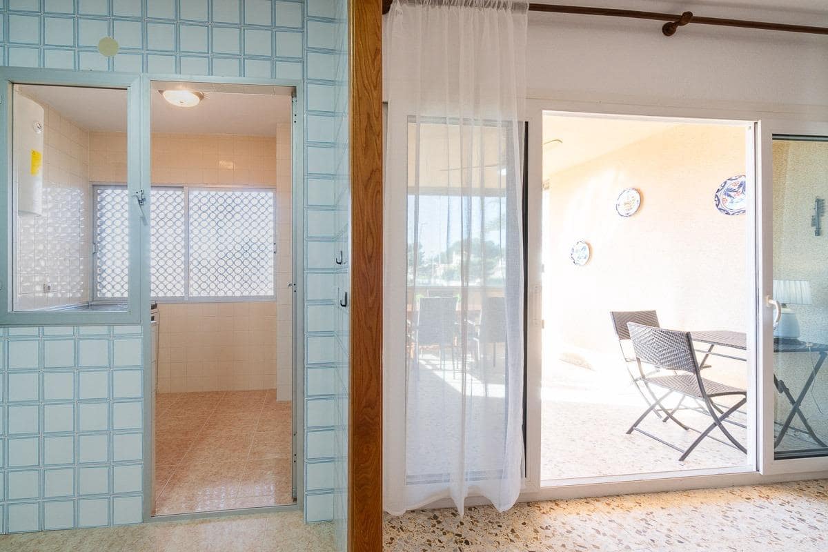3 Zimmer Apartment zu verkaufen in La Zenia mit Pool Garage - 189.900 € (Ref: 9719741)