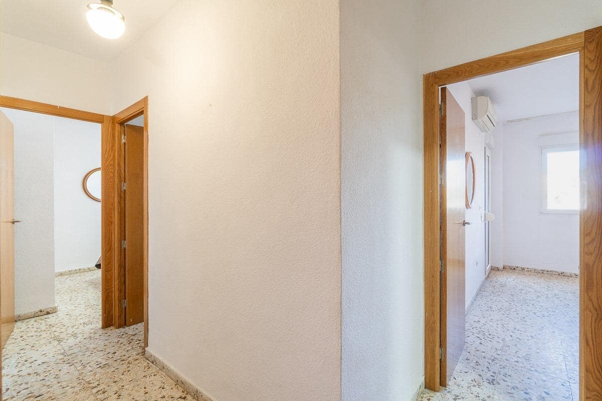3 Zimmer Apartment zu verkaufen in La Zenia mit Pool Garage - 189.900 € (Ref: 9719741)