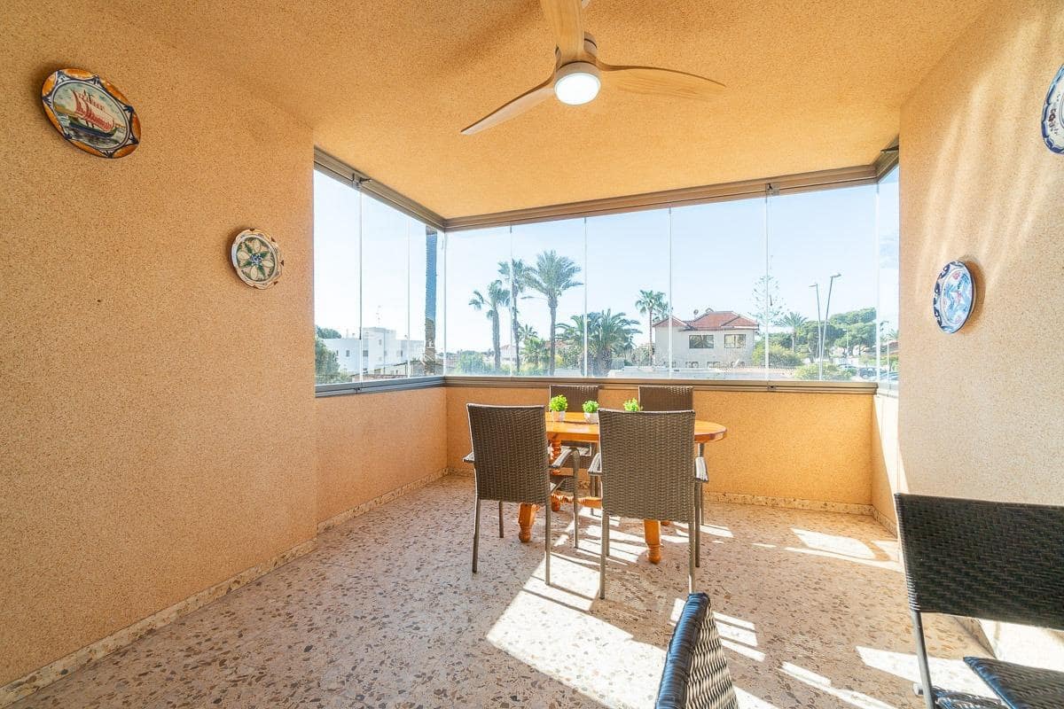 3 Zimmer Apartment zu verkaufen in La Zenia mit Pool Garage - 189.900 € (Ref: 9719741)