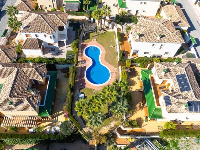 4 soveværelse Villa til salg i Baños y Mendigo, Murcia by med swimmingpool garage - € 450.000 (Ref: 9719750)