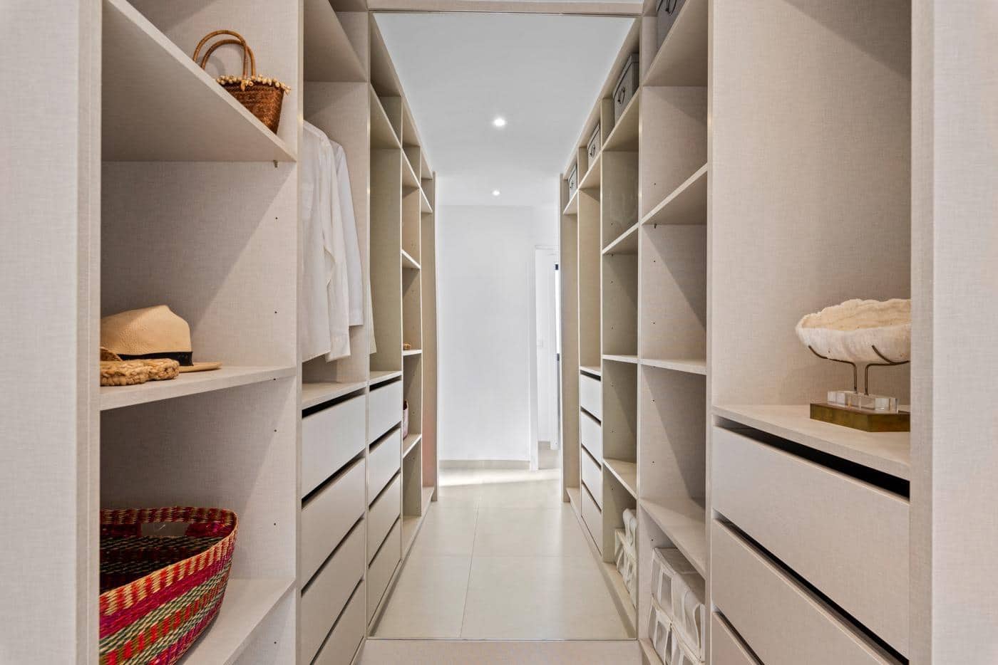 3 slaapkamer Villa te koop in Mar de Cristal met zwembad garage - € 549.000 (Ref: 9724629)