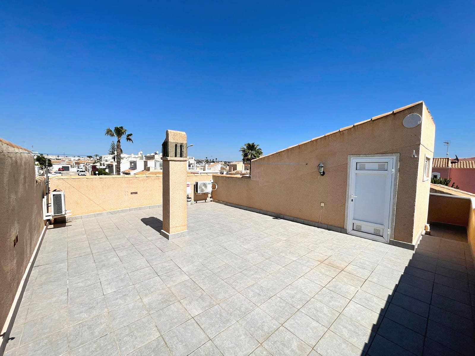 3 camera da letto Villa in vendita in Orihuela Costa con piscina - 325.000 € (Rif: 9726507)