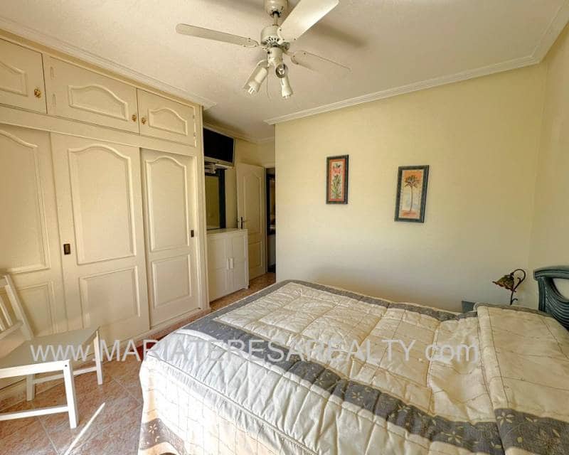 2 bedroom Townhouse for sale in Los Alcazares with pool - € 159,900 (Ref: 9726510)