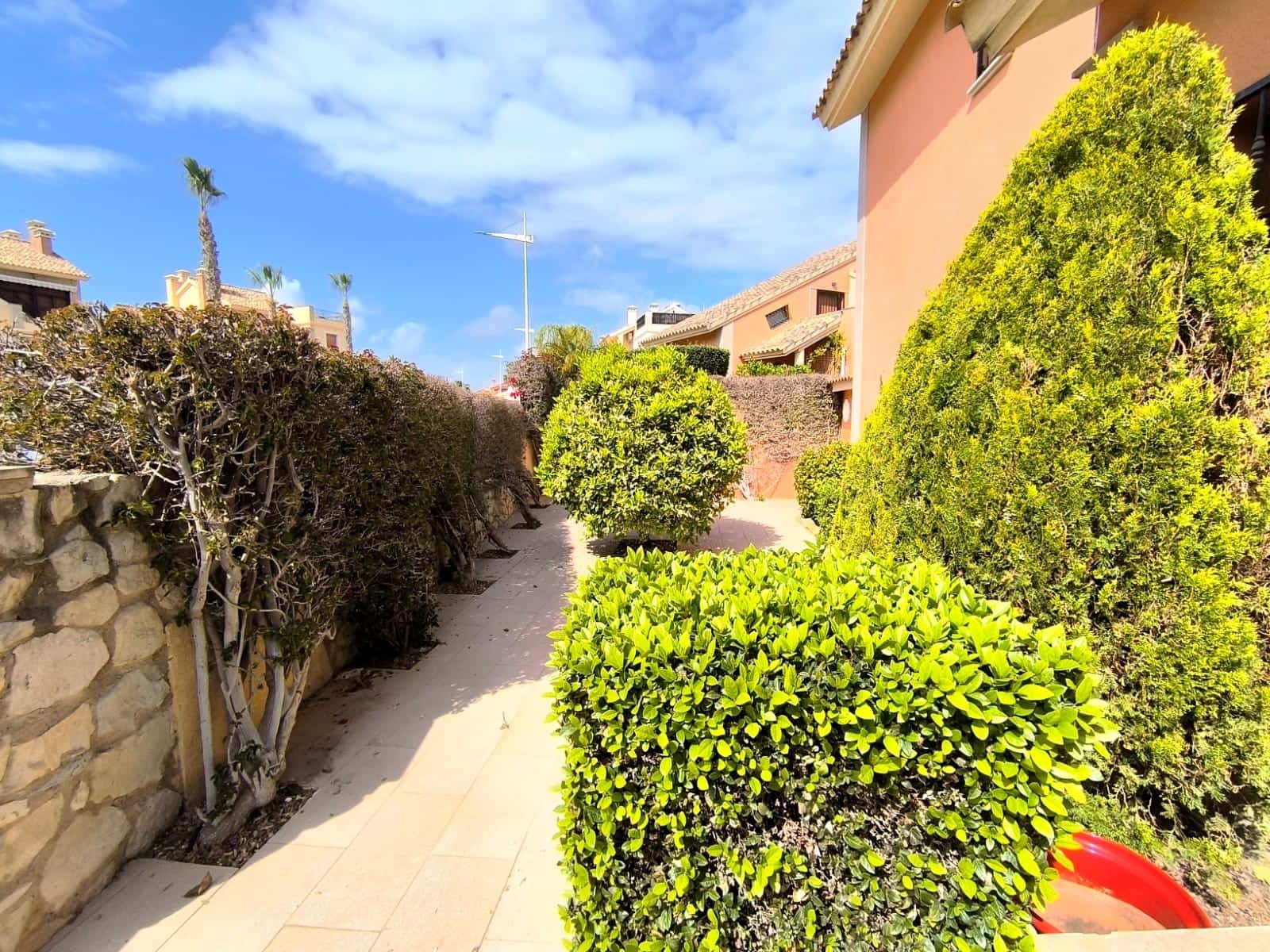 3 bedroom Villa for sale in Algorfa with pool - € 395,000 (Ref: 9727687)