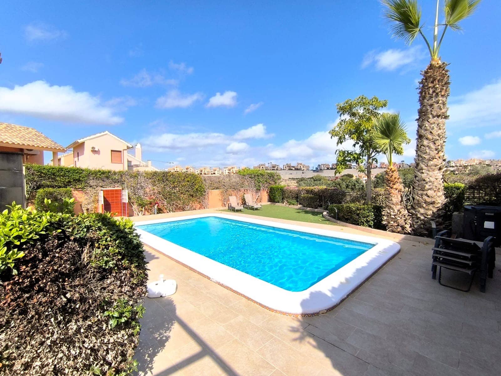 3 bedroom Villa for sale in Algorfa with pool - € 395,000 (Ref: 9727687)