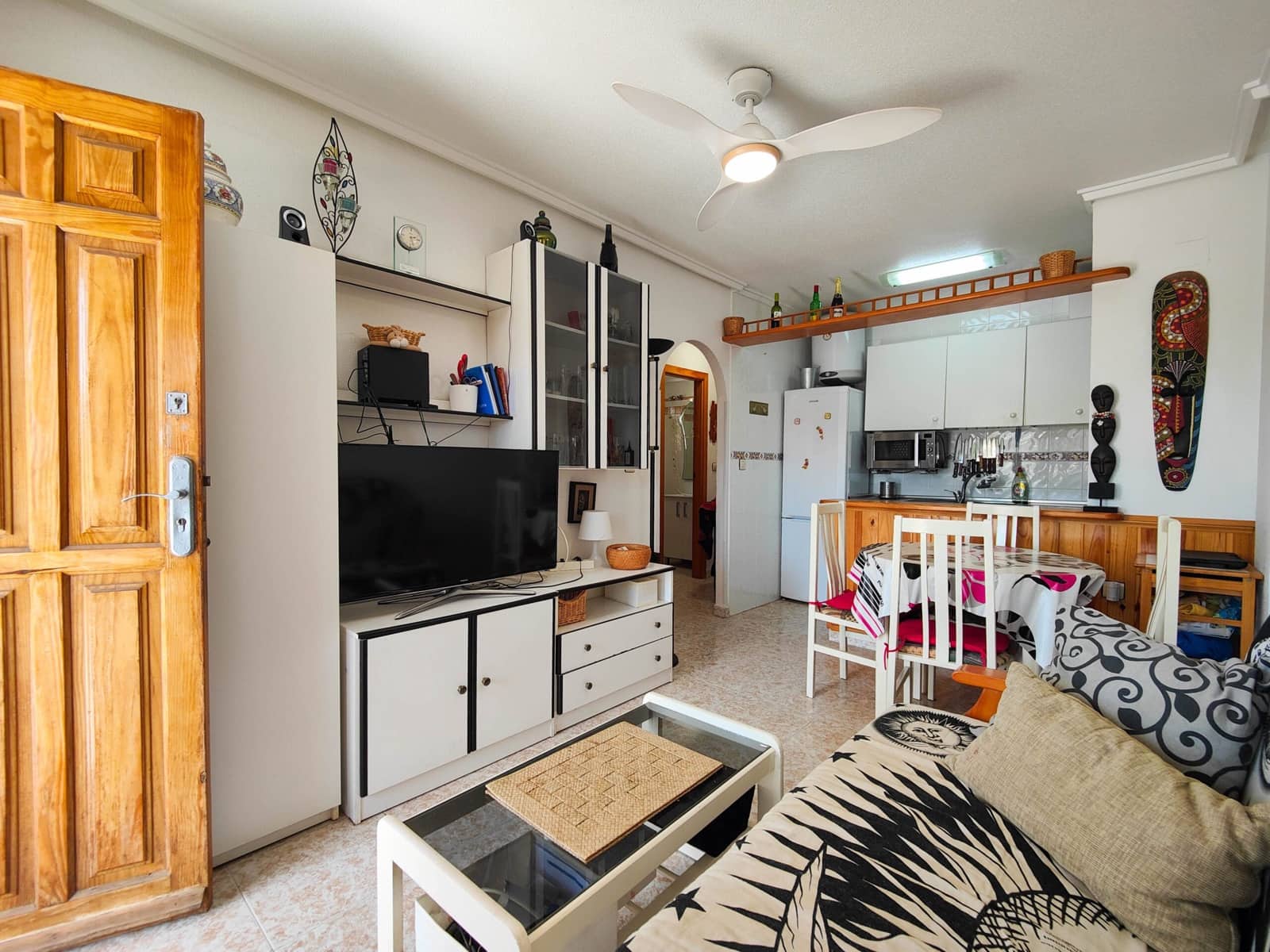 3 bedroom Apartment for sale in San Luis with pool - € 154,500 (Ref: 9729237)