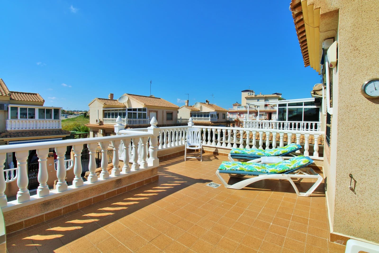 Casa de 3 habitaciones en Playa Flamenca en venta con piscina - 249.950 € (Ref: 9729238)