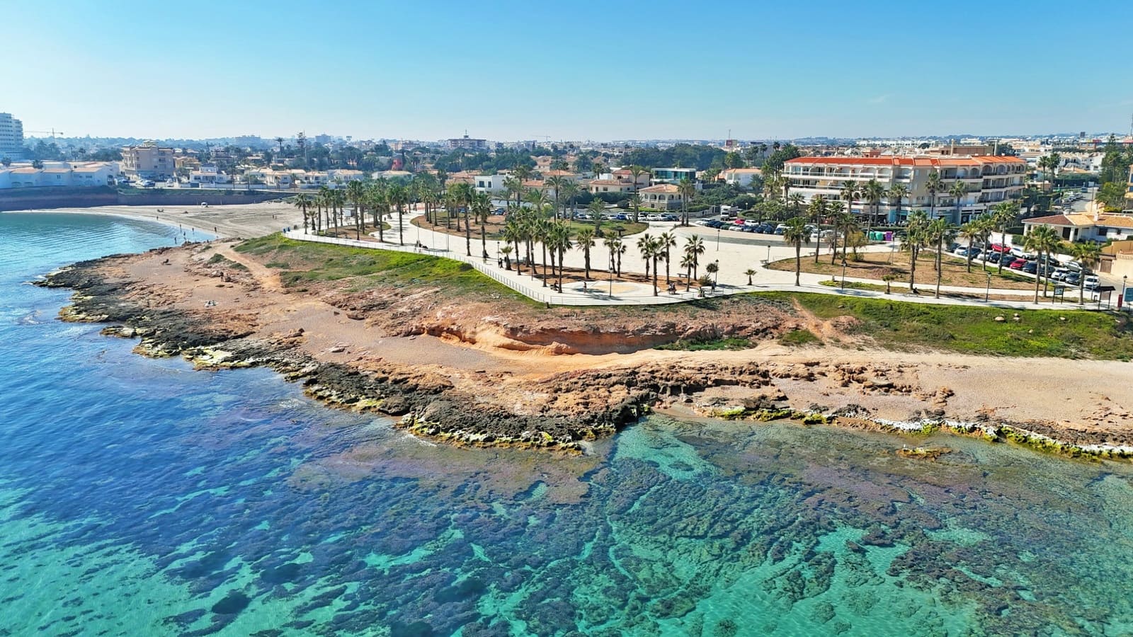 Casa de 3 habitaciones en Playa Flamenca en venta con piscina - 249.950 € (Ref: 9729238)