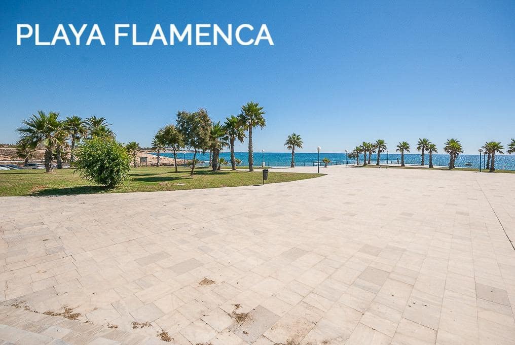 Chalet de 2 habitaciones en Playa Flamenca en venta con piscina - 390.000 € (Ref: 9741599)