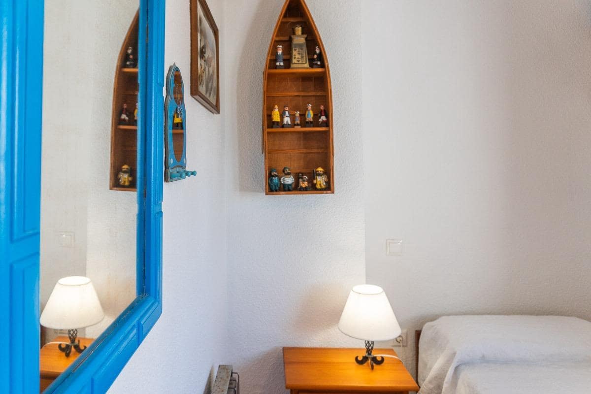 Chalet de 2 habitaciones en Playa Flamenca en venta con piscina - 390.000 € (Ref: 9741599)