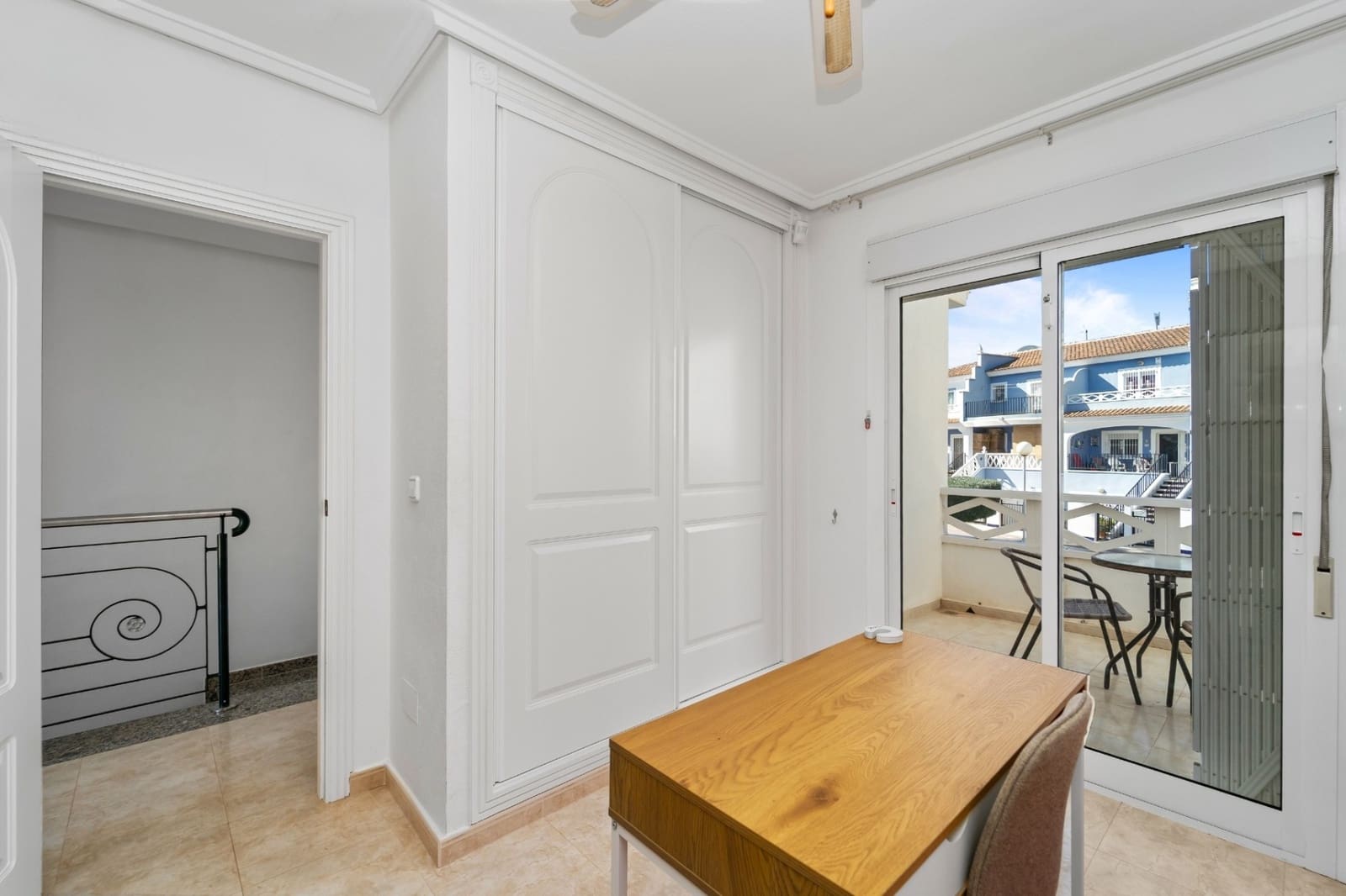 3 makuuhuone Omakotitalo myytävänä paikassa Ciudad Quesada mukana uima-altaan - 240 000 € (Ref: 9747726)