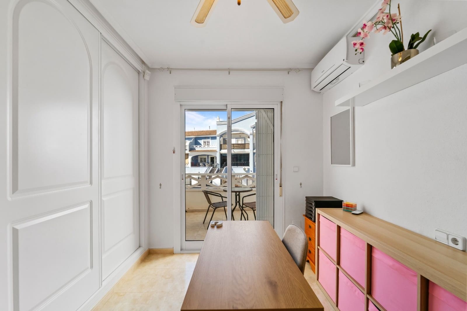 3 makuuhuone Omakotitalo myytävänä paikassa Ciudad Quesada mukana uima-altaan - 240 000 € (Ref: 9747726)