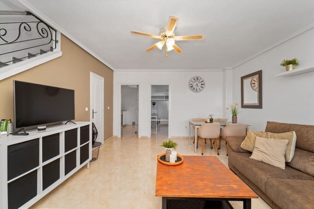 3 makuuhuone Omakotitalo myytävänä paikassa Ciudad Quesada, Rojales mukana uima-altaan - 240 000 € (Ref: 9747726)