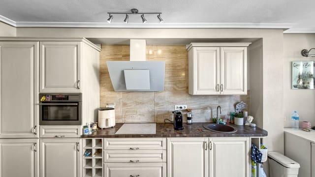 Casa de 2 habitaciones en La Florida, Orihuela en venta con piscina - 179.900 € (Ref: 9763556)