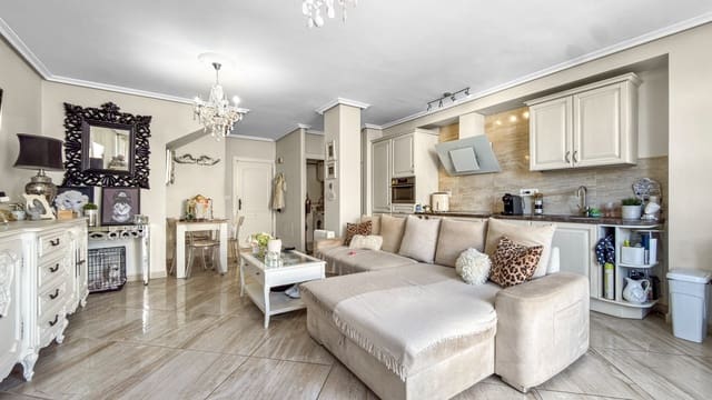 Casa de 2 habitaciones en La Florida, Orihuela en venta con piscina - 179.900 € (Ref: 9763556)