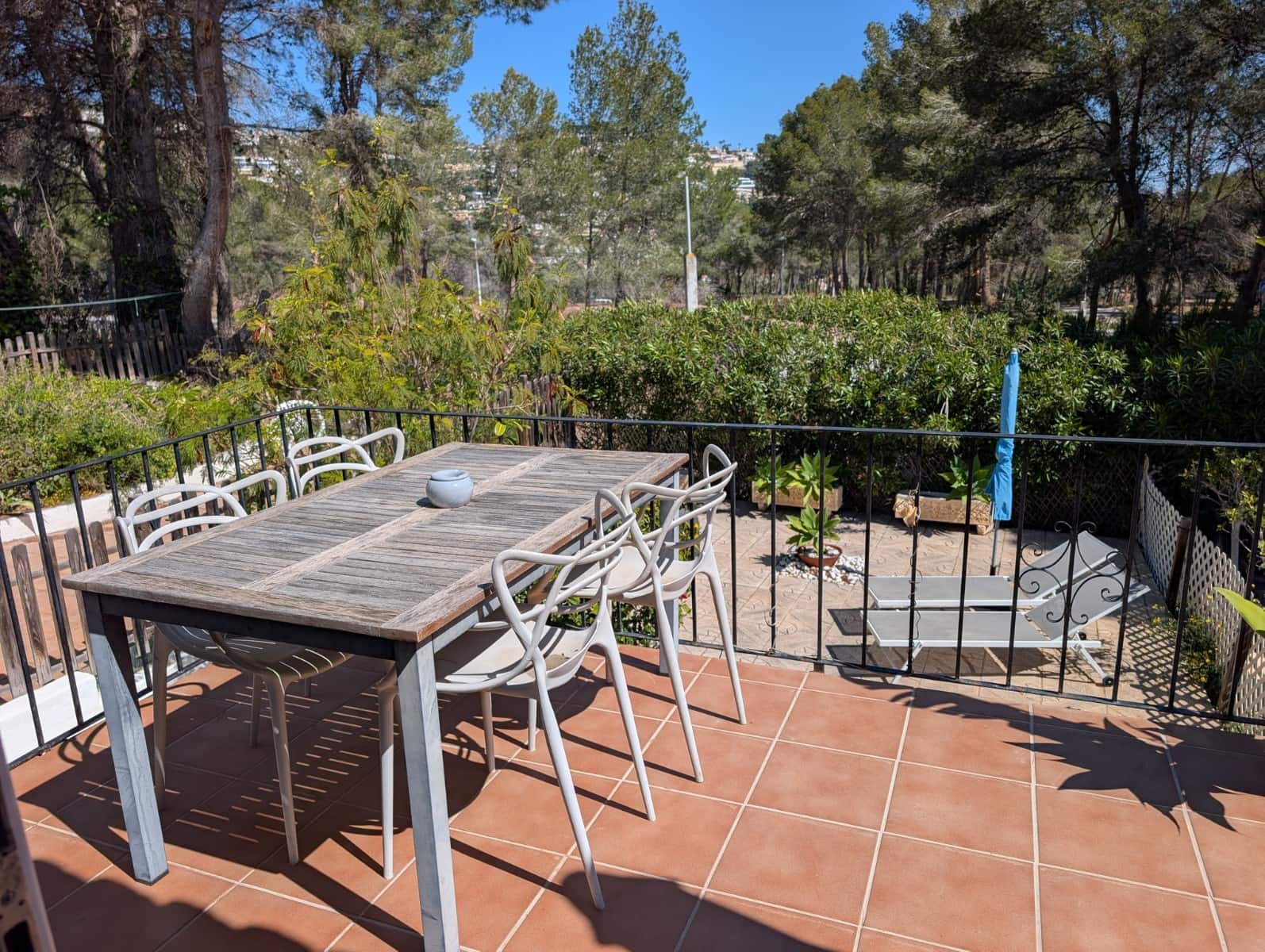 2 soveværelse Villa til salg i Moraira med swimmingpool - € 289.000 (Ref: 9780290)