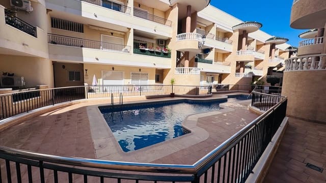 3 quarto Apartamento para venda em Jacarilla com piscina garagem - 139 950 € (Ref: 9785019)