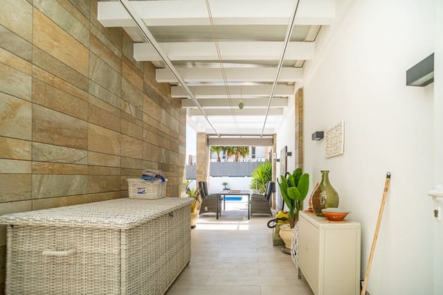 Chalet de 3 habitaciones en Algorfa en venta con piscina - 585.000 € (Ref: 9796615)