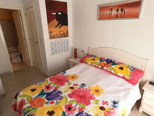 Apartamento de 2 habitaciones en Jacarilla en venta con piscina - 104.995 € (Ref: 9796617)