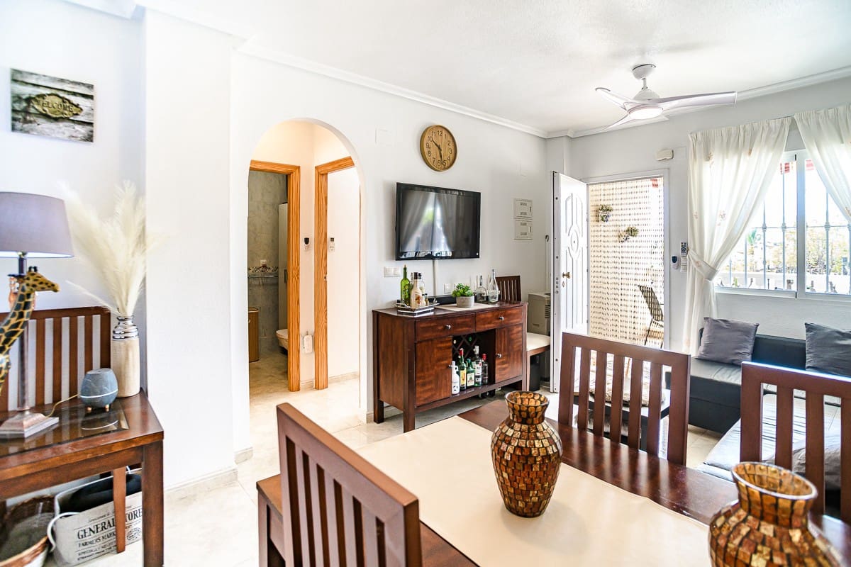 2 bedroom Apartment for sale in La Matanza with pool - € 106,000 (Ref: 9796628)