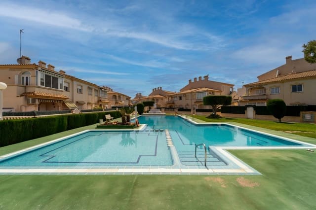 2 Zimmer Apartment zu verkaufen in Aguas Nuevas, Torrevieja mit Pool - 159.500 € (Ref: 9799033)