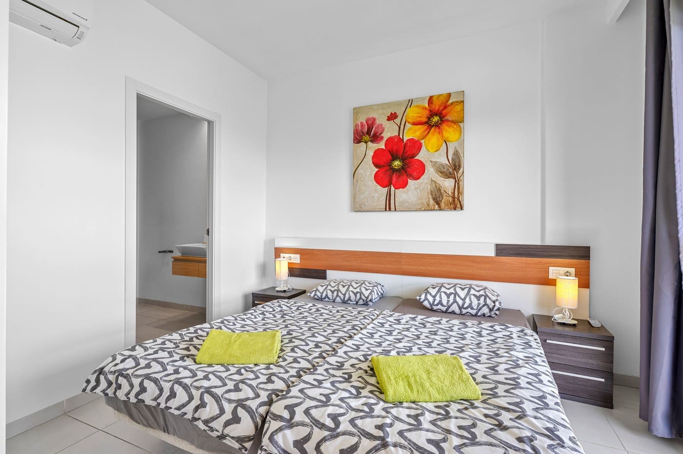 2 slaapkamer Appartement te koop in La Zenia met zwembad garage - € 249.900 (Ref: 9811391)