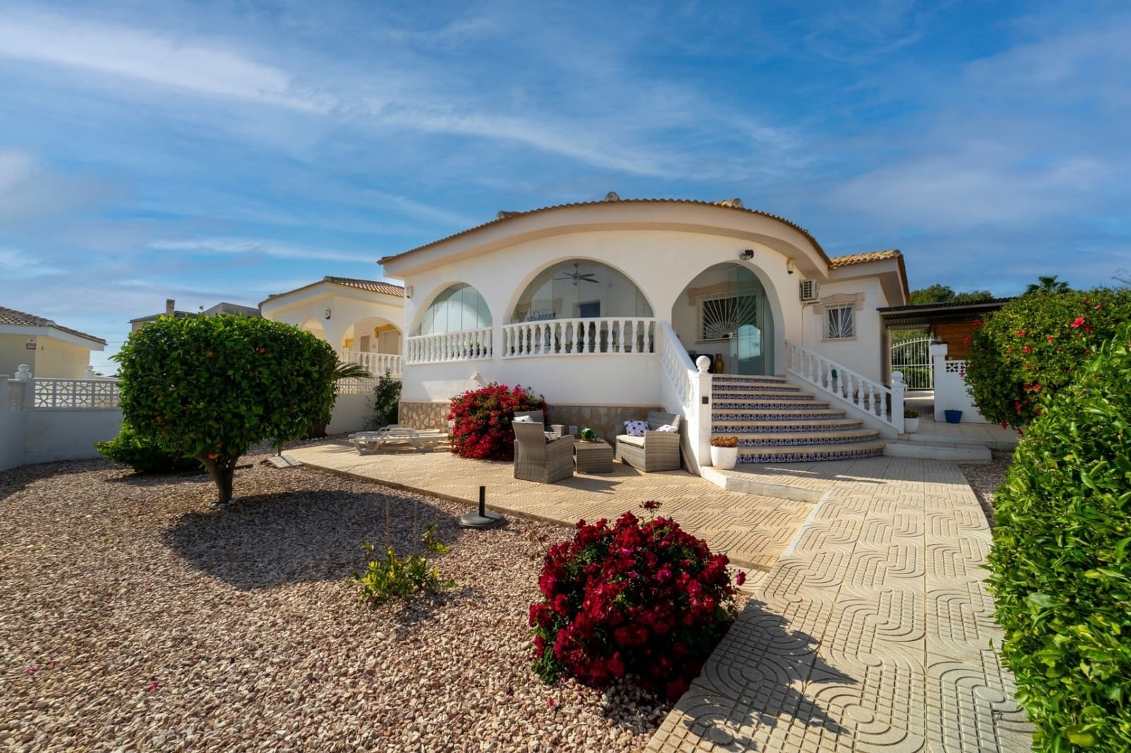 2 soveværelse Villa til salg i Benijofar med swimmingpool - € 299.000 (Ref: 9817832)