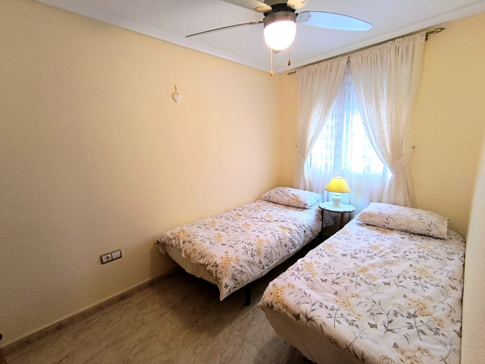 2 bedroom Apartment for sale in Orihuela - € 85,000 (Ref: 9817835)