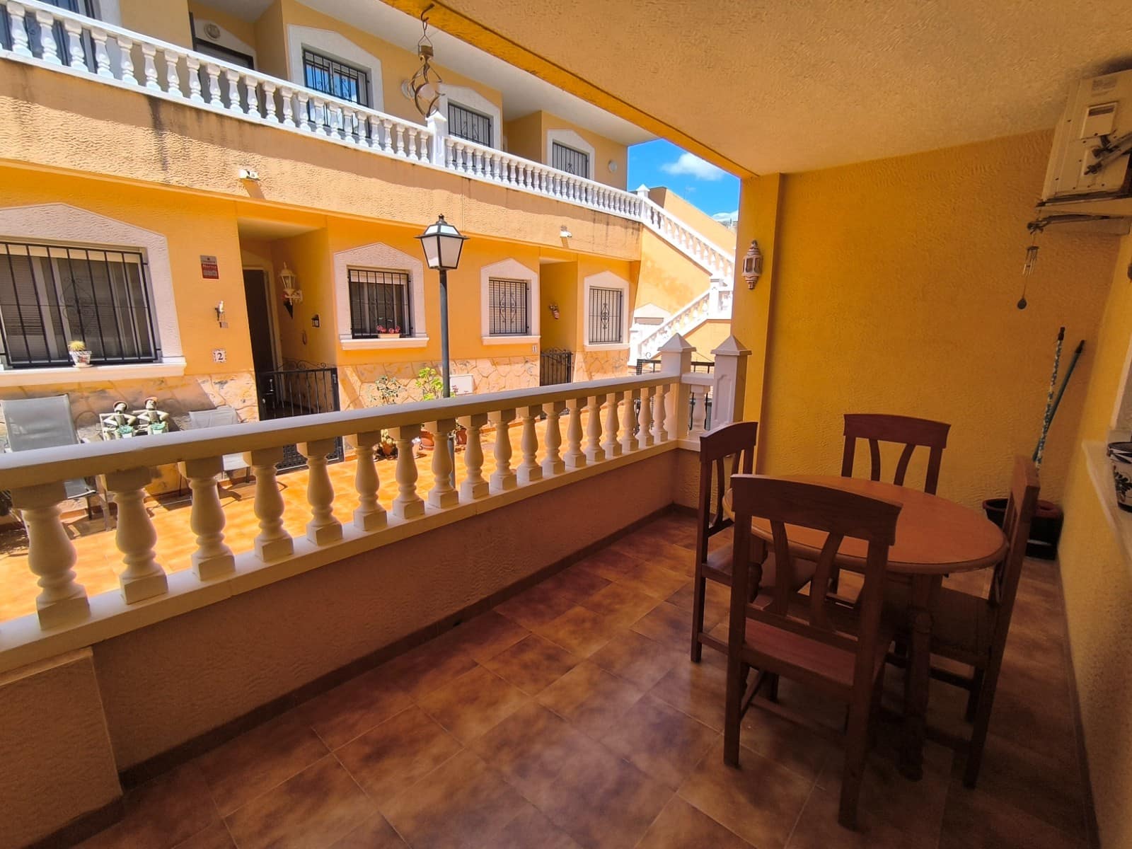 2 bedroom Apartment for sale in Orihuela - € 85,000 (Ref: 9817835)