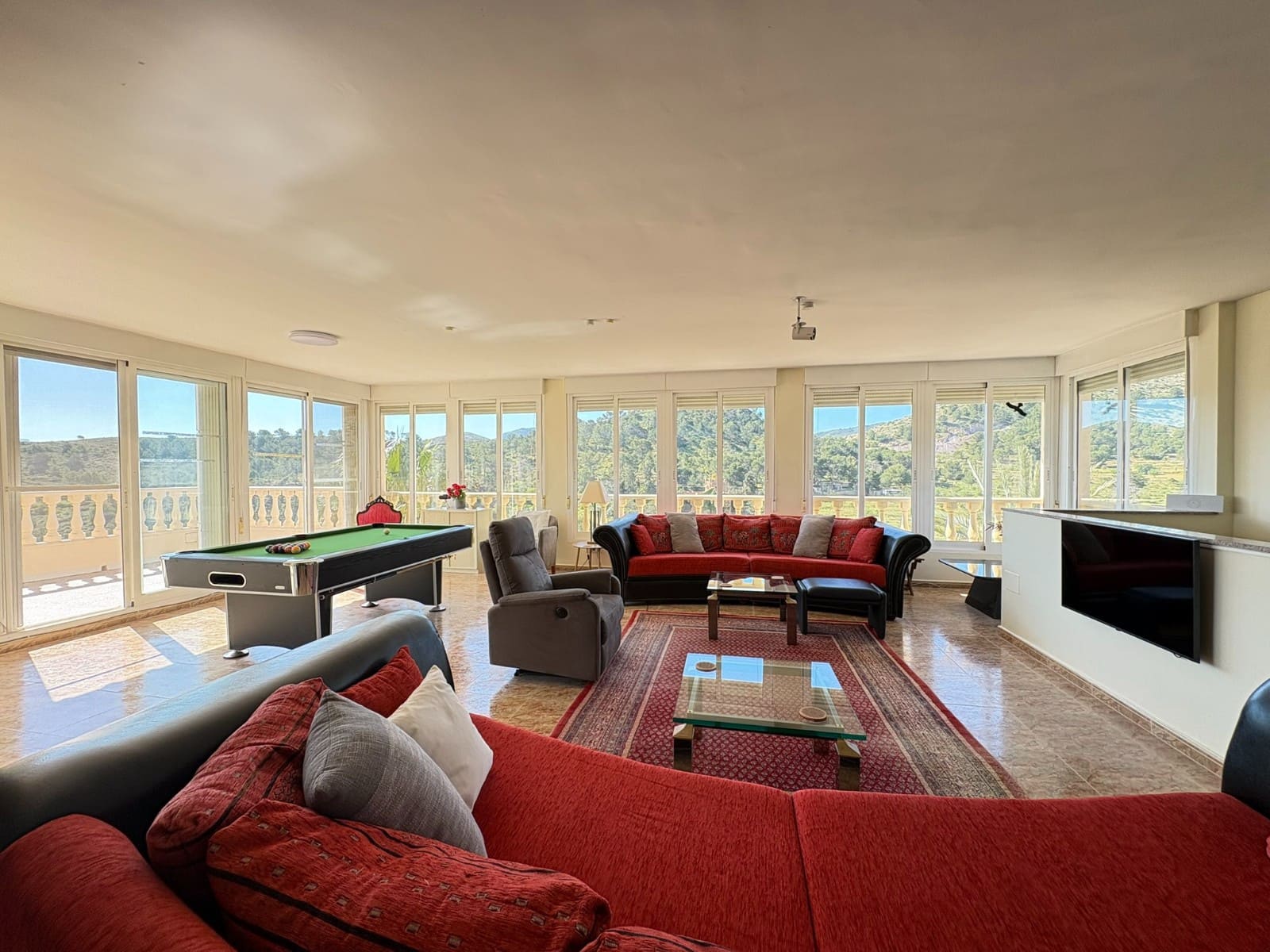 4 Zimmer Villa zu verkaufen in Perin mit Pool Garage - 495.000 € (Ref: 9820204)