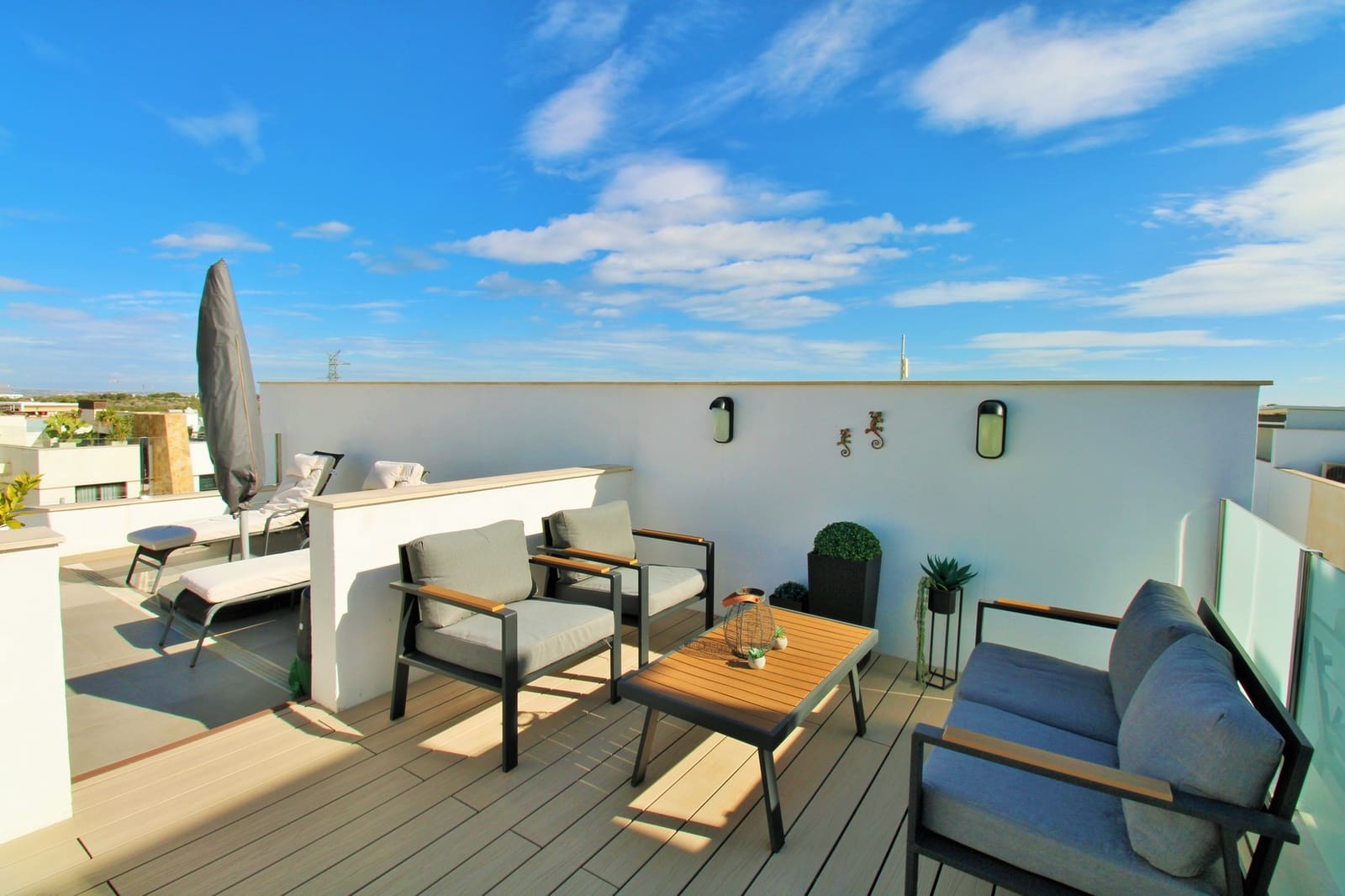 2 soveværelse Byhus til salg i Villamartin med swimmingpool - € 294.990 (Ref: 9833472)