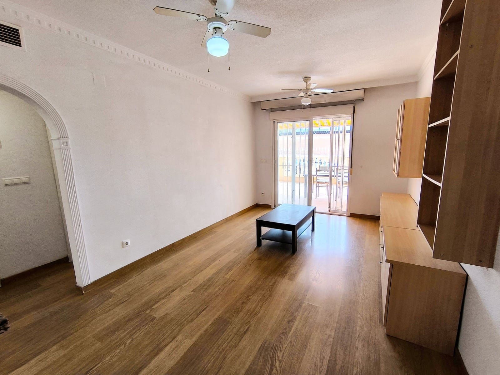 2 soverom Leilighet til salgs i Algorfa med svømmebasseng garasje - € 113 000 (Ref: 9836164)