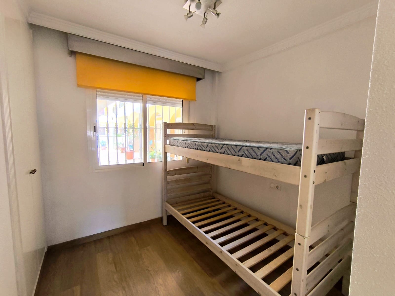 2 soverom Leilighet til salgs i Algorfa med svømmebasseng garasje - € 113 000 (Ref: 9836164)