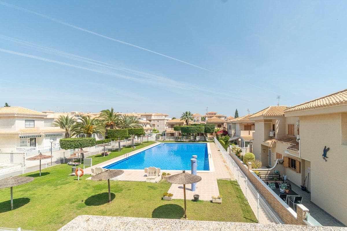 2 sovrum Villa till salu i Playa Flamenca med pool garage - 264 000 € (Ref: 9836165)