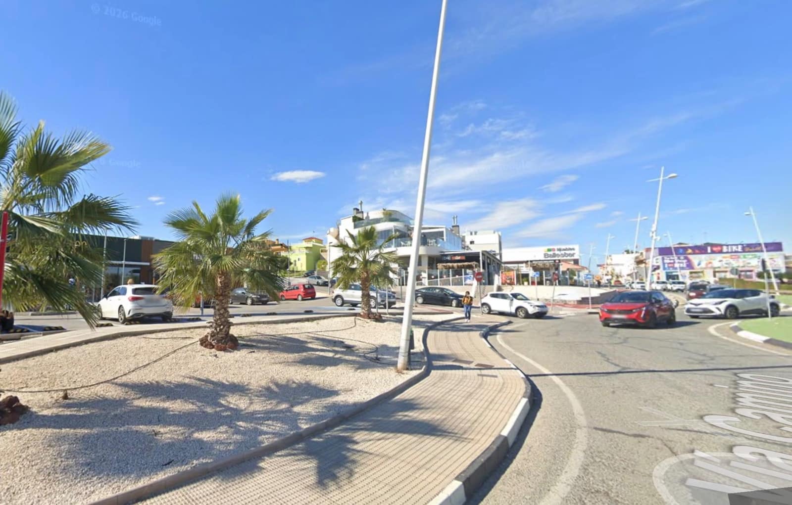 2 soveværelse Byhus til salg i Benijofar med swimmingpool garage - € 195.000 (Ref: 9840296)