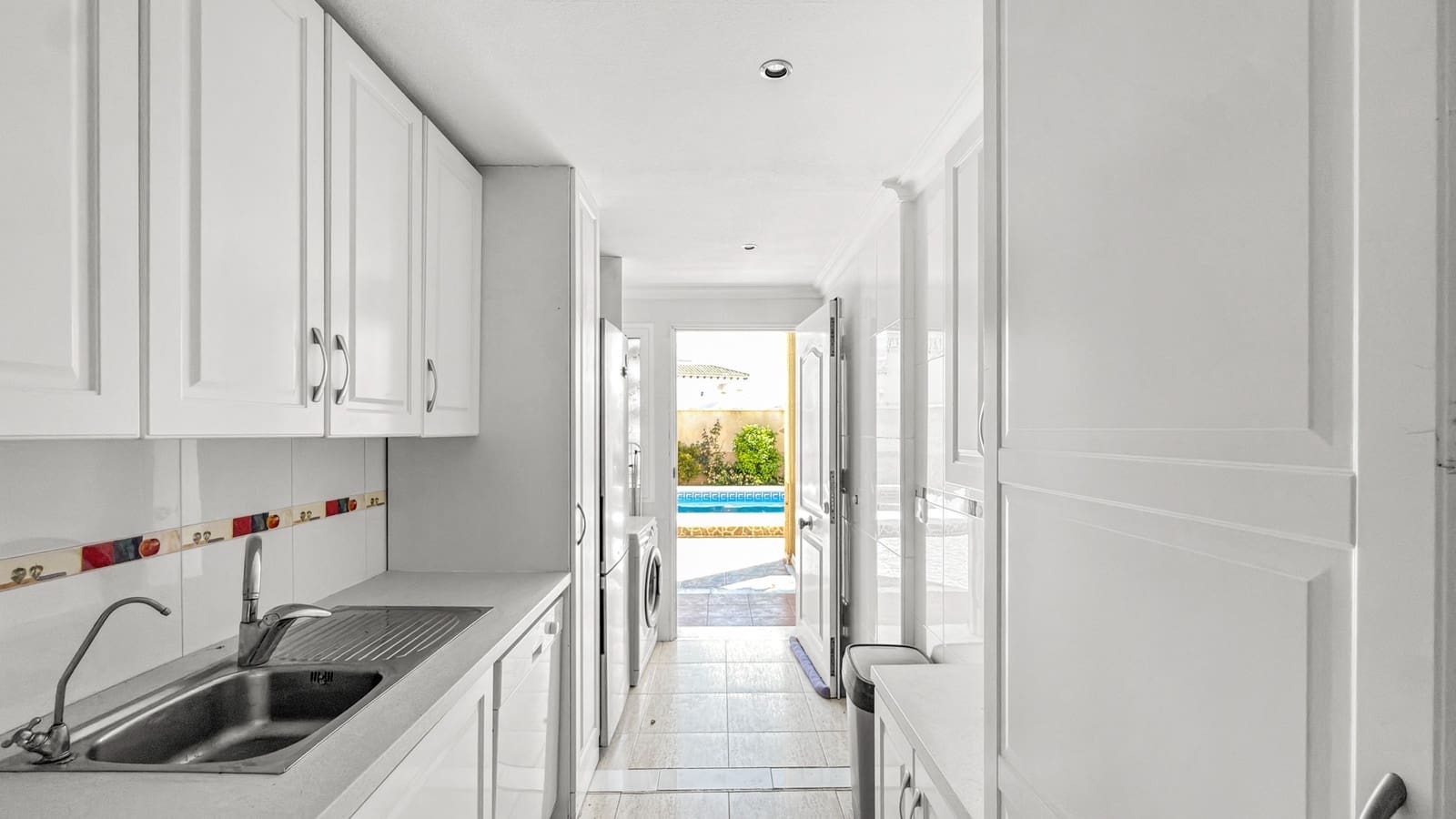 3 bedroom Apartment for sale in Playa Flamenca with pool garage - € 359,000 (Ref: 9840304)