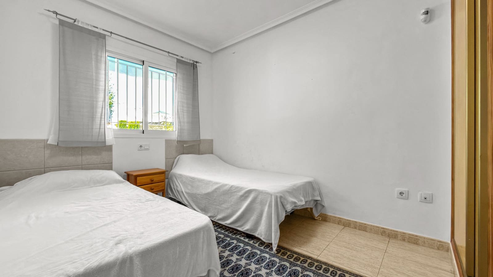 3 bedroom Apartment for sale in Playa Flamenca with pool garage - € 359,000 (Ref: 9840304)