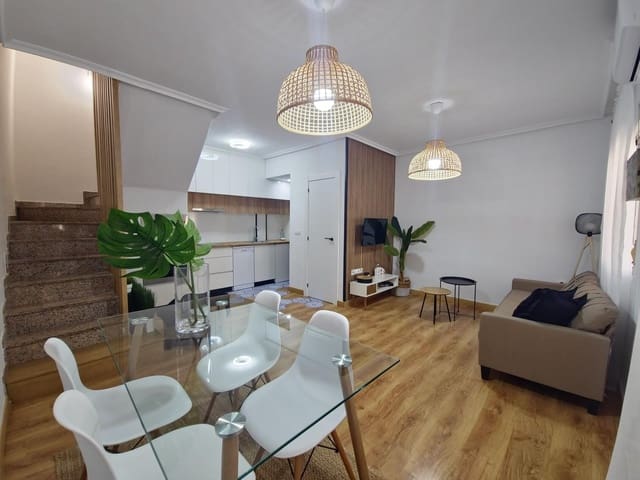 3 chambre Maison de Ville à vendre à Playa Flamenca, Orihuela avec piscine garage - 285 000 € (Ref: 9861696)