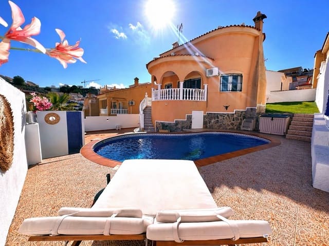 3 bedroom Villa for sale in La Marquesa, Rojales with pool - € 299,999 (Ref: 9878200)