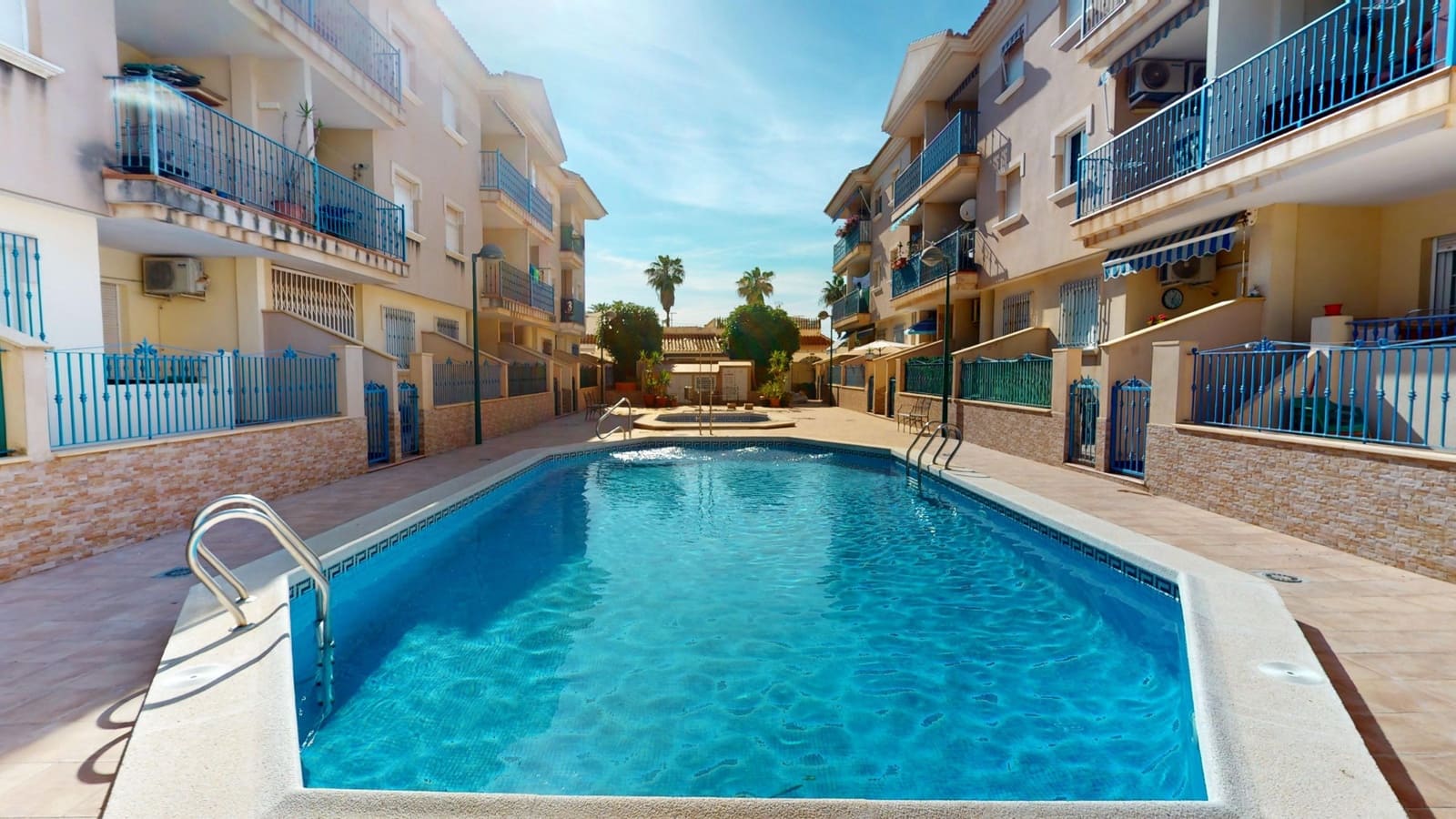2 quarto Apartamento para venda em Los Alcazares com piscina garagem - 160 000 € (Ref: 9880720)