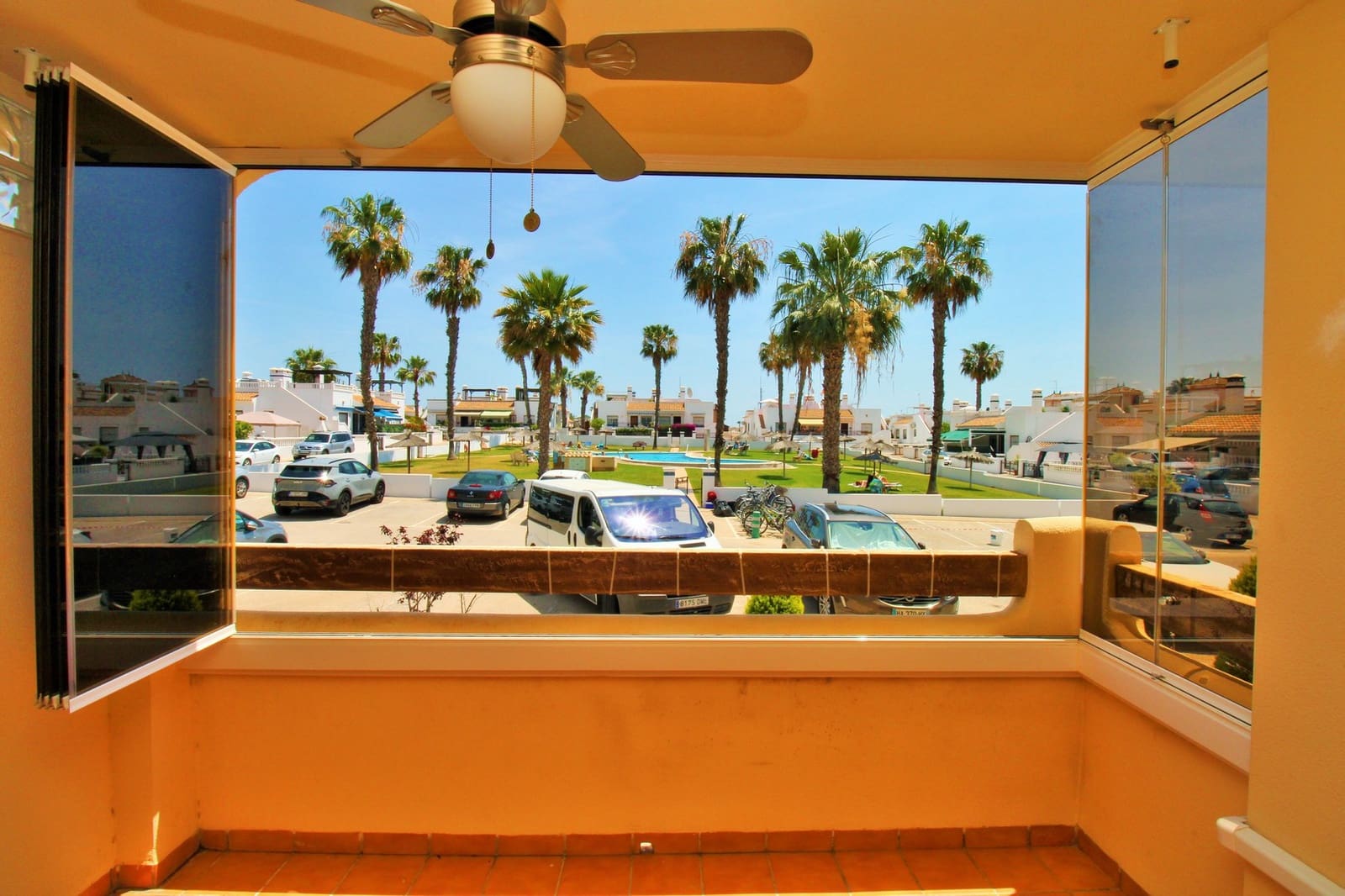 2 quarto Apartamento para venda em Playa Flamenca com piscina - 189 950 € (Ref: 9888727)
