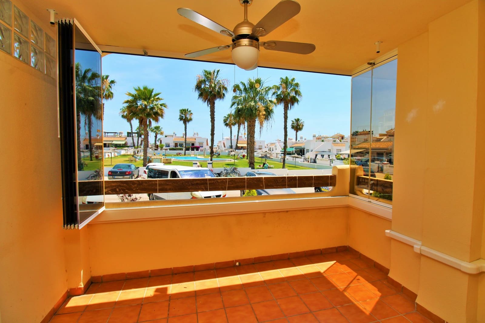 2 quarto Apartamento para venda em Playa Flamenca com piscina - 189 950 € (Ref: 9888727)